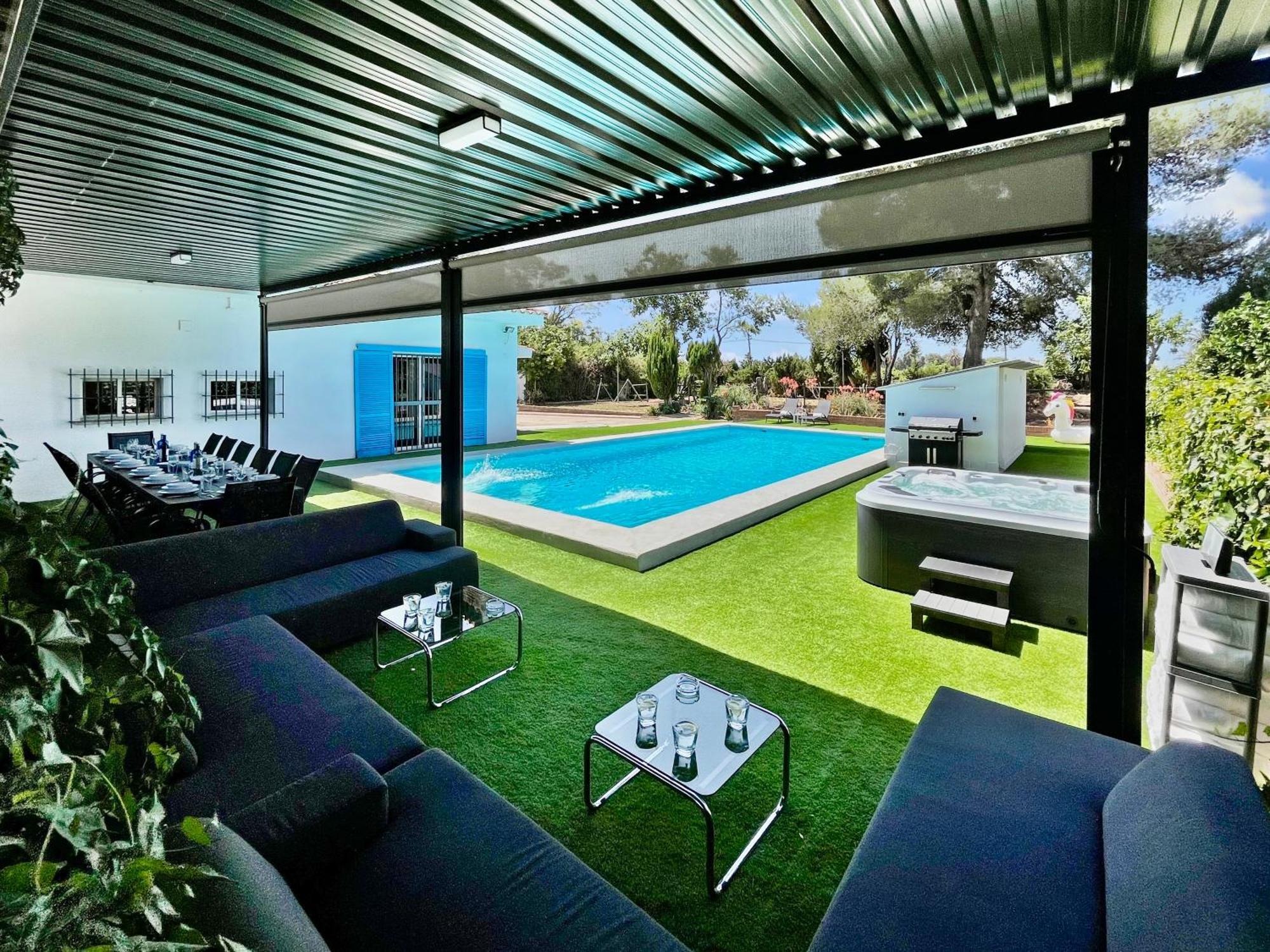 Villa San Patricio I Piscina Privada I Jacuzzi Spa I Bbq I Ps5 I Aire Acon I 3000M2 I 5Min-Centro Jerez de la Frontera Extérieur photo